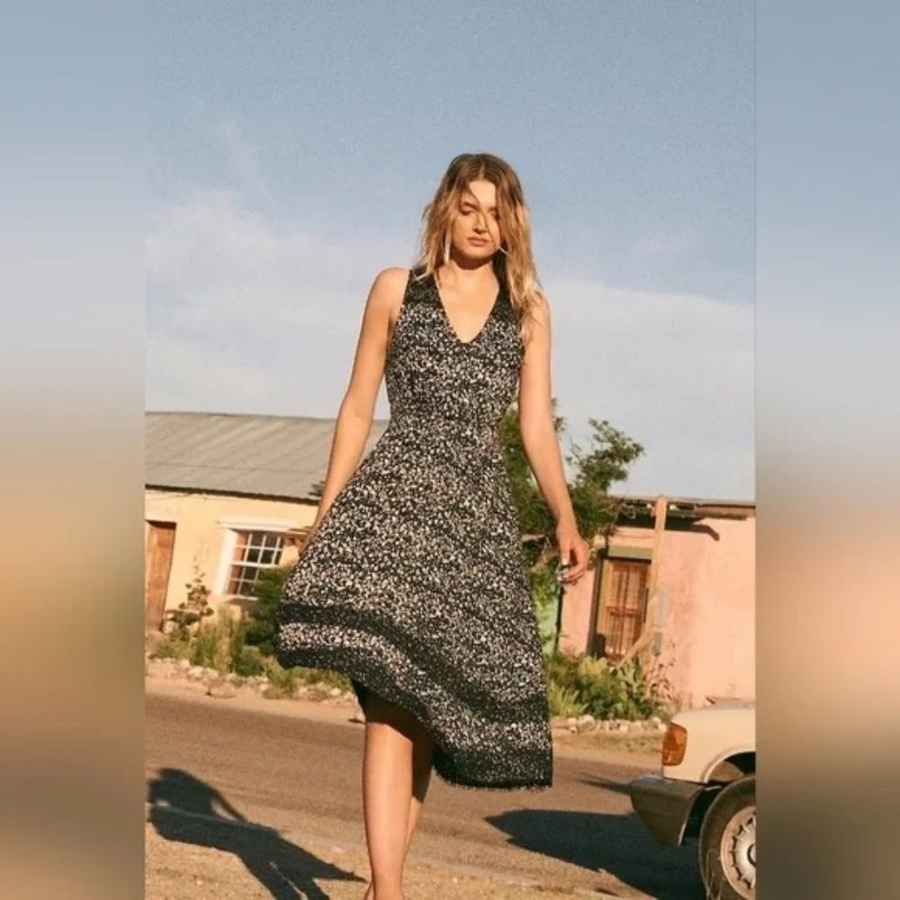 Anthropologie Ranna Gill Cyanara Ditsy Floral Print Lace Dress in Black